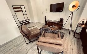 Wunderschöne City-Wohnung mit Gartennutzung Nähe Krefeld HBF